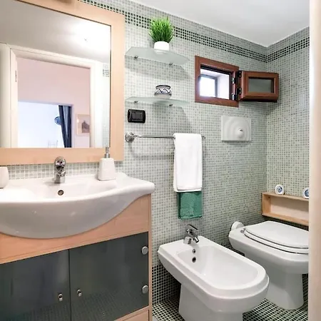 Apartment L'onda Del Mare: Marina Seaview Panoramic Loft