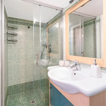 L'onda Del Mare: Marina Seaview Panoramic Loft *