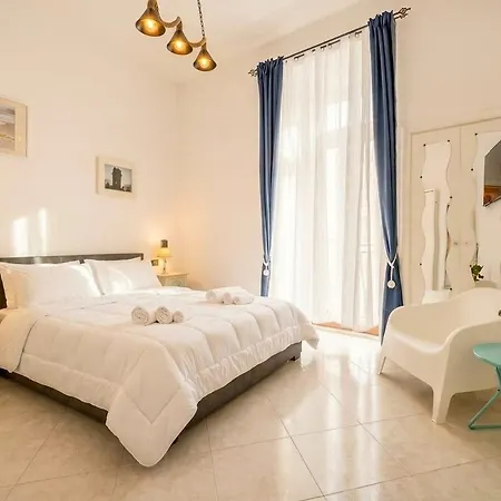 Daire L'onda Del Mare: Marina Seaview Panoramic Loft Monopoli
