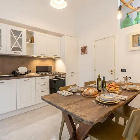 L'onda Del Mare: Marina Seaview Panoramic Loft شقة
